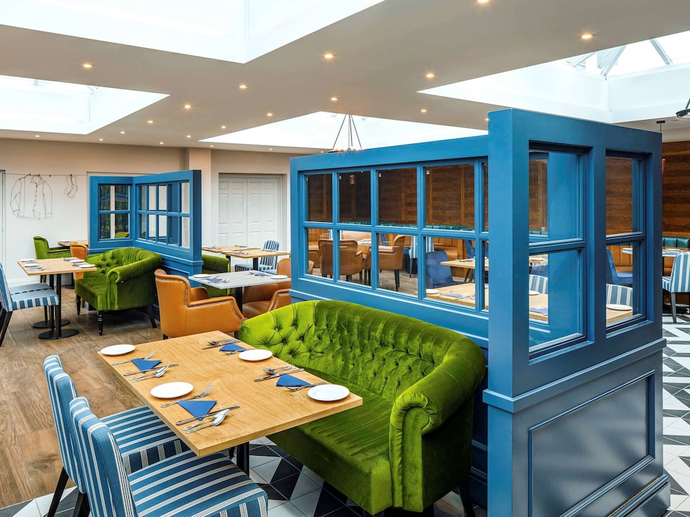 Mercure Oxford Hawkwell House Hotel 43/63