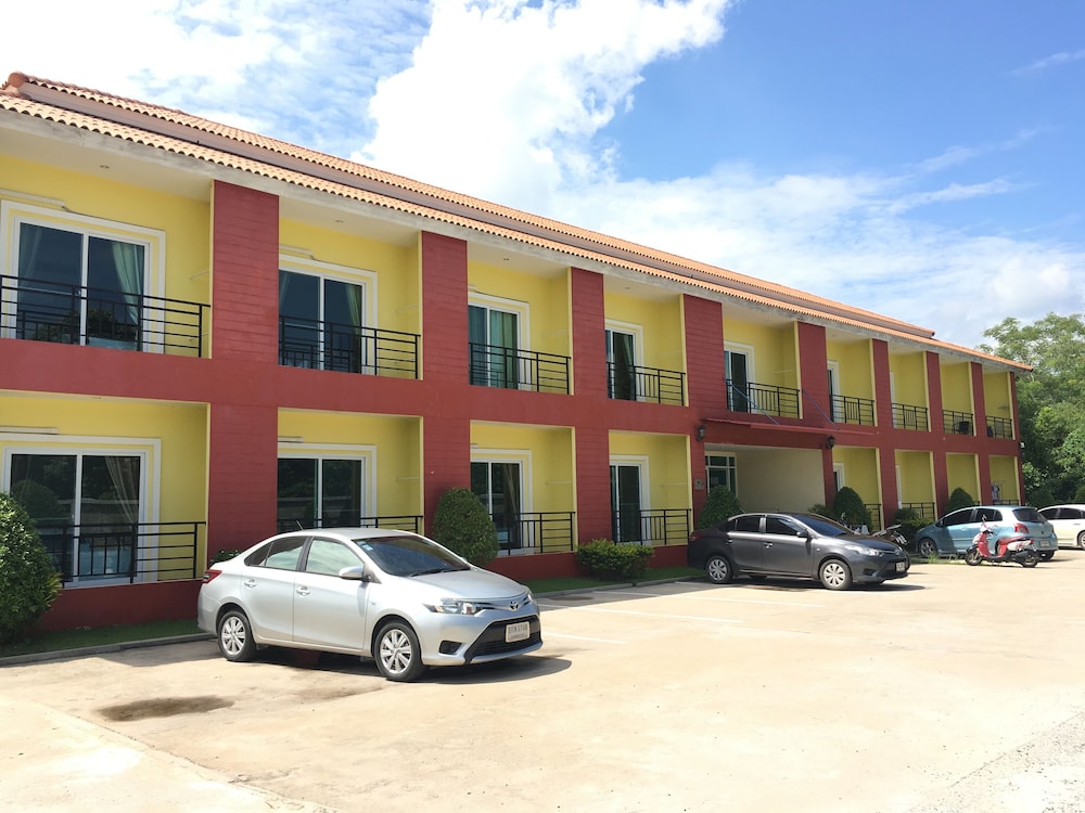 Greenfield Residence 36/49
