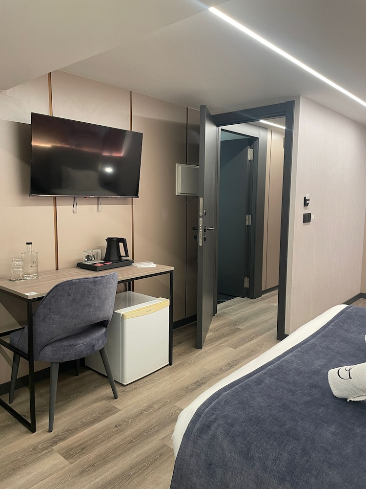 Hotel Dom Joao Lisboa 18/30