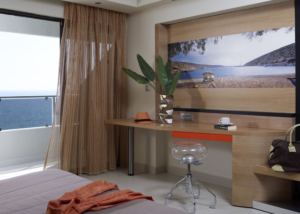 Esperos Mare Resort & Spa 81/91