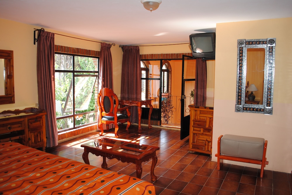 Hotel Posada La Casona de Cortes 28/72
