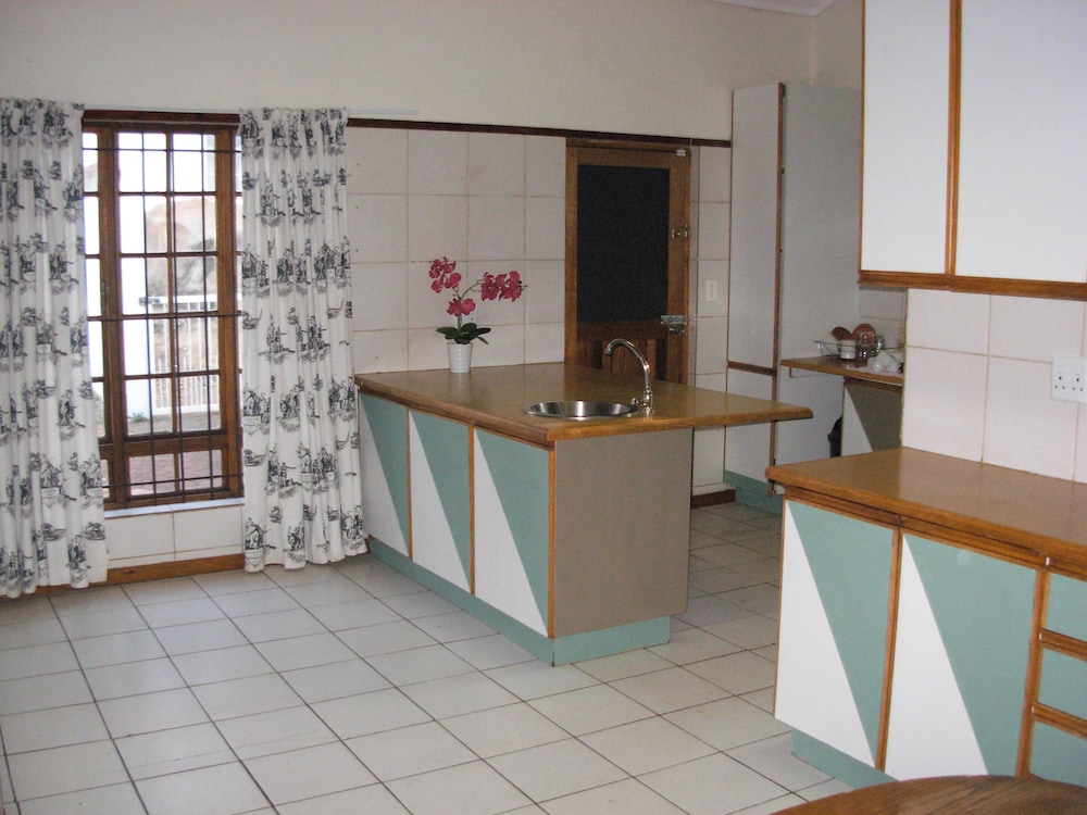 Sterkfontein Heritage Lodge 3/50
