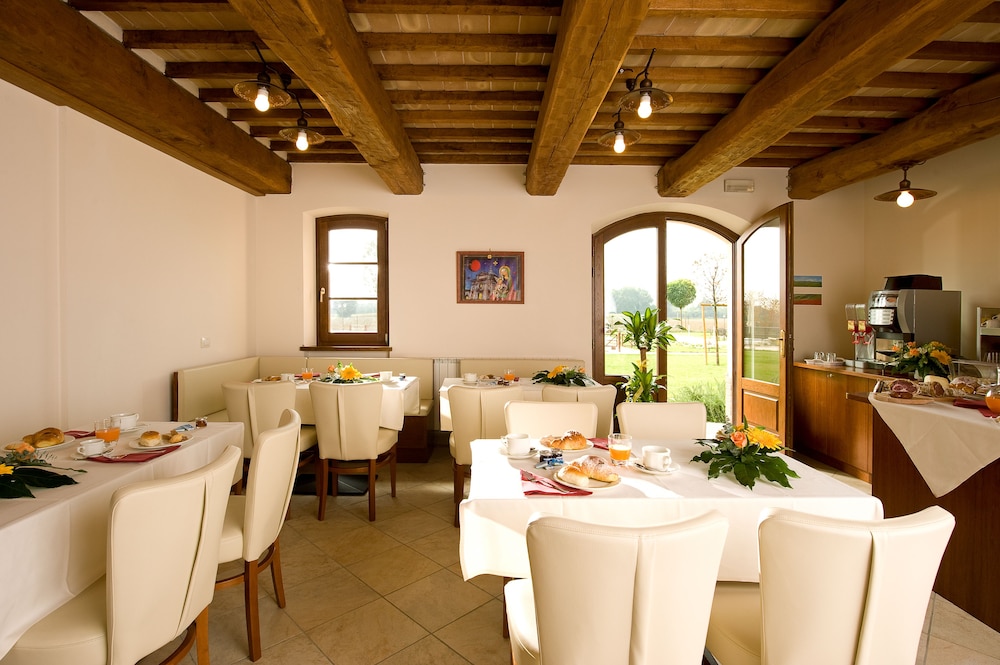 AGRITURISMO LE RONDINI DI FRANCESCO DI ASSISI 52/66