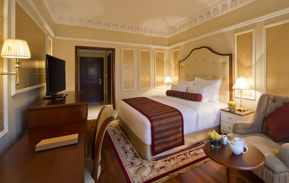 Warwick Doha Hotel 14/59