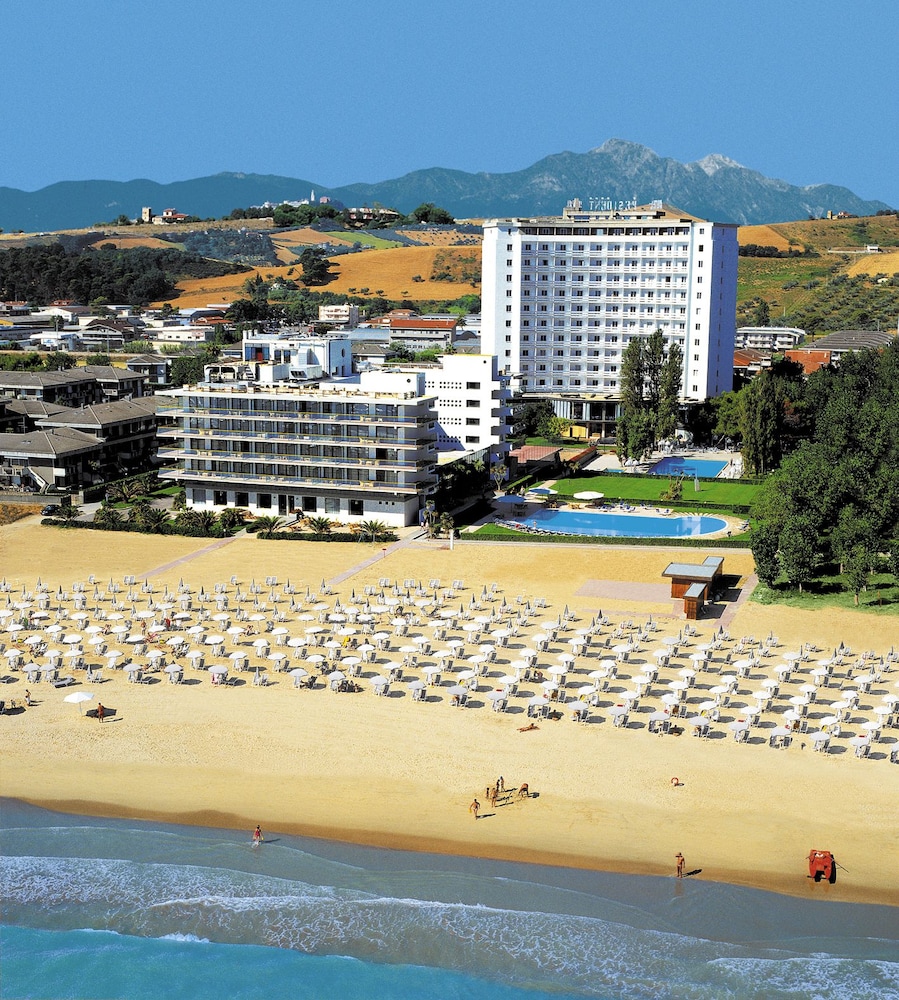 Grand Hotel Berti 41/50