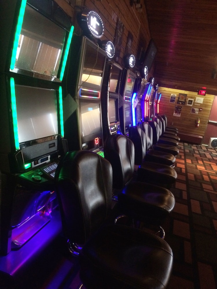 Vegreville Garden Inn 41/48