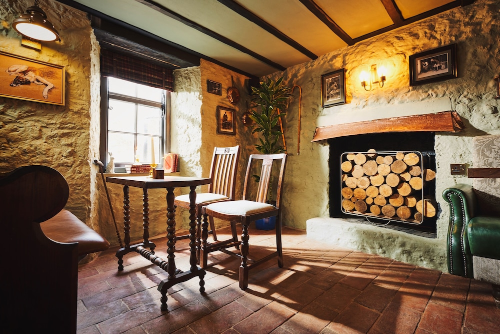 Masons Arms 25/48