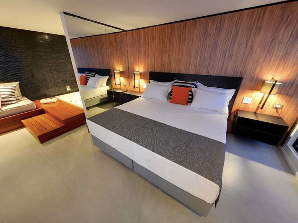 BEST GUEST HOTEL 19/72