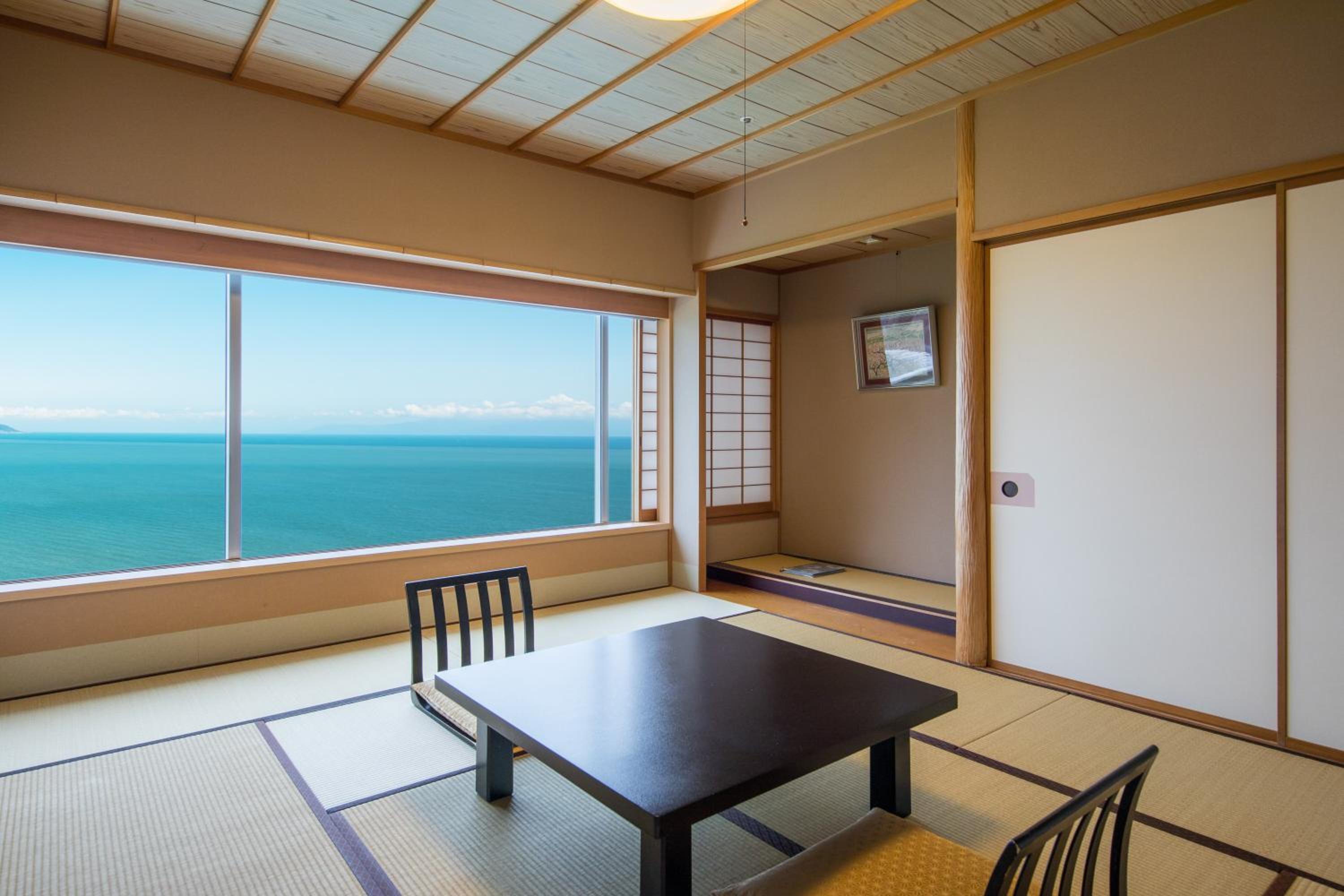 HOTEL AMBIA SHOFUKAKU 20/28