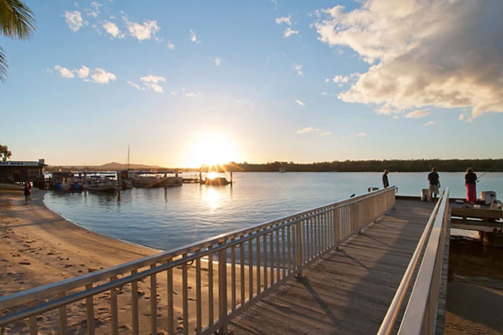 MONTPELLIER BOUTIQUE RESORT 10/18