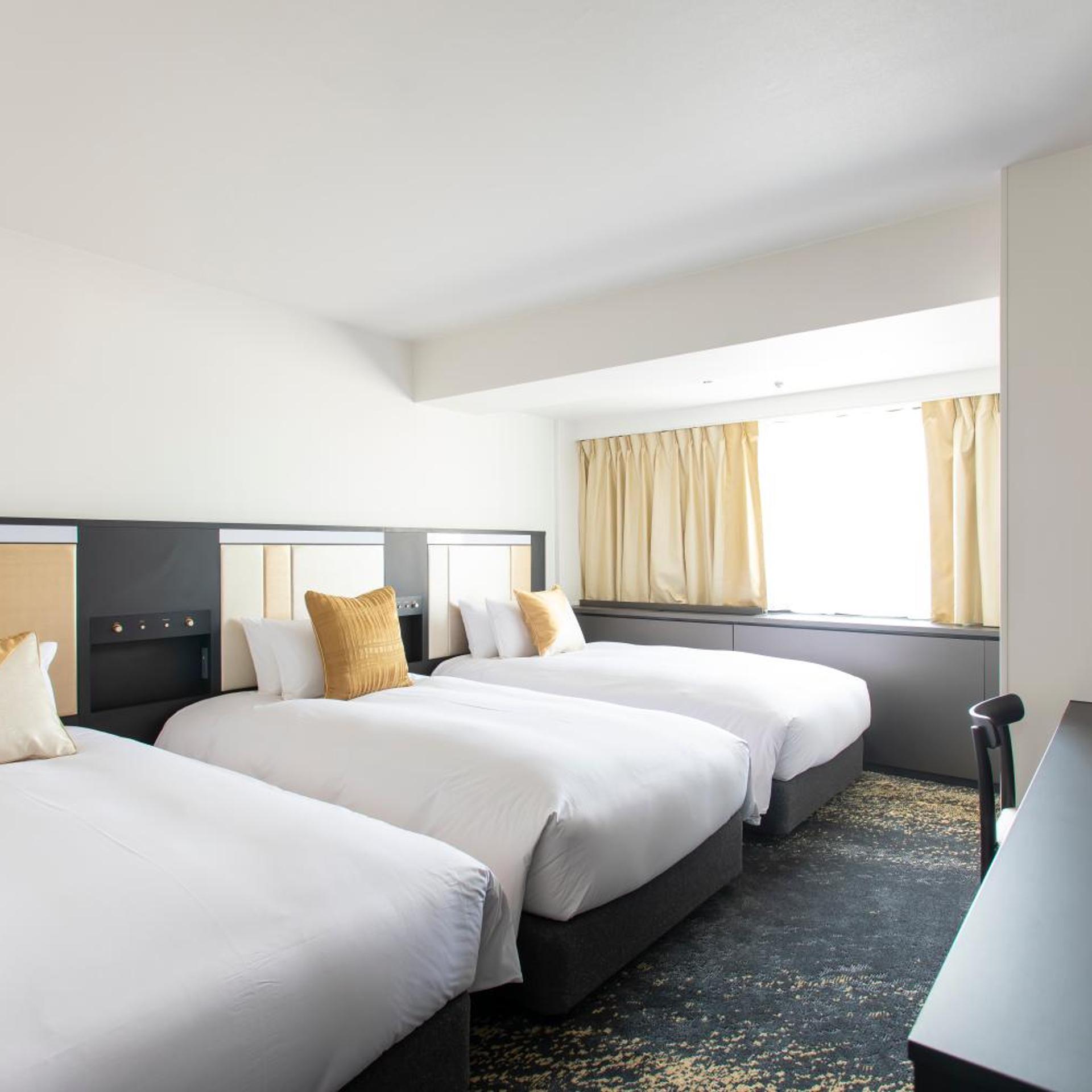 Room, Triple, Club Lounge Access, Cross Floor