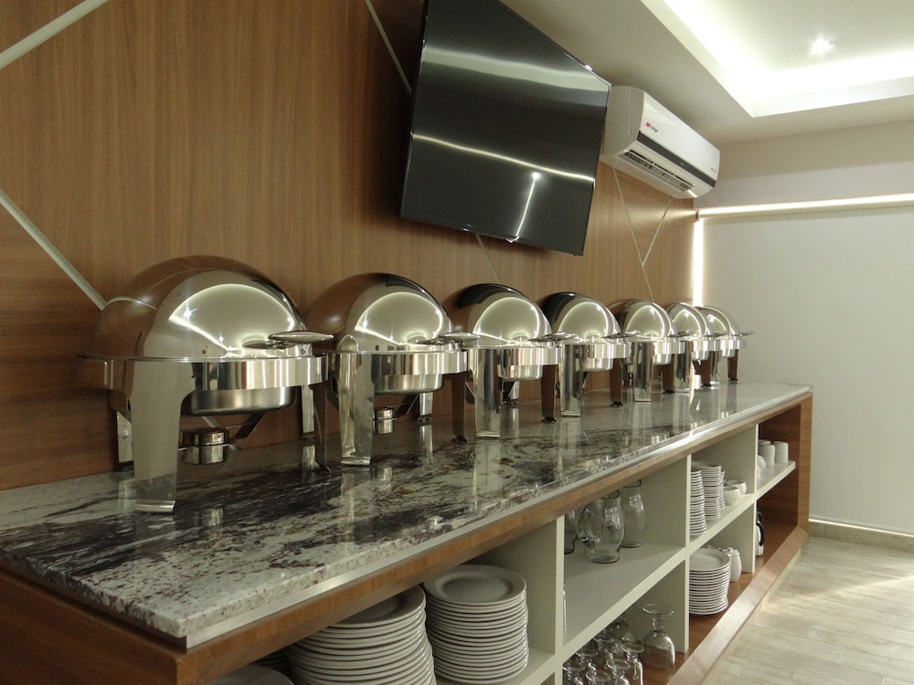 HOTEL SOLEIL BUSINESS CLASS 36/46