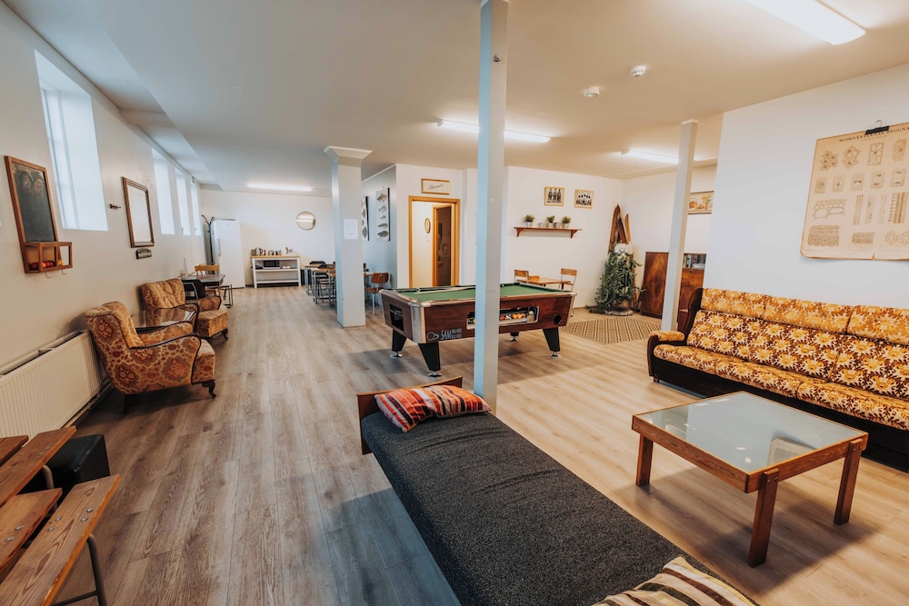 Heradsskolinn Historic Guesthouse 35/50