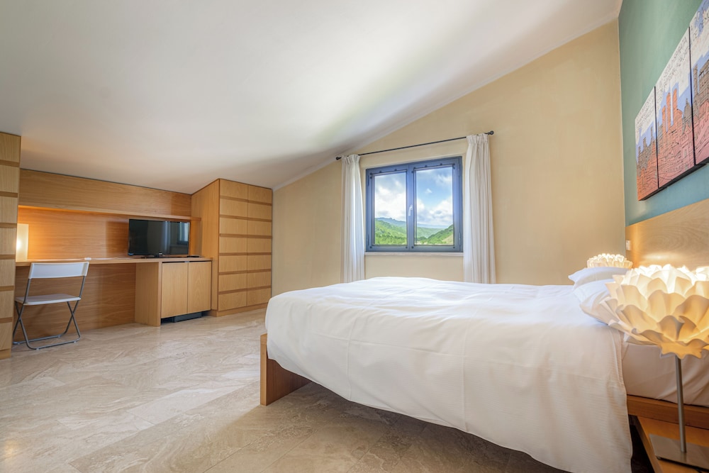Albergo Poggio Bertino 29/65
