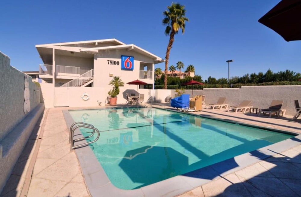 Motel6 Palm Desert, CA - Palm Springs Area 34/37