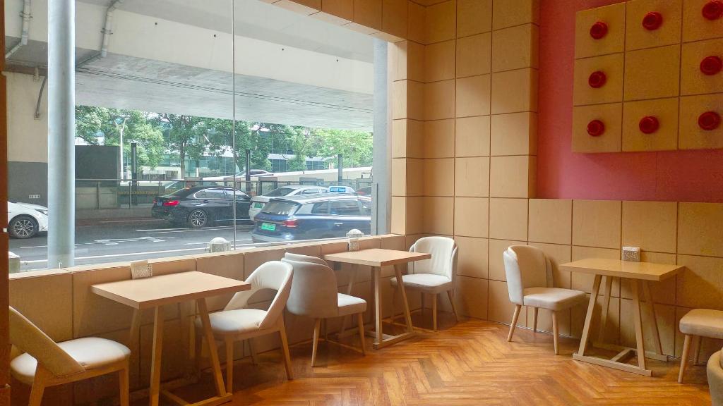 Yitel Premium(Shanghai Zhongshan Park) 40/50
