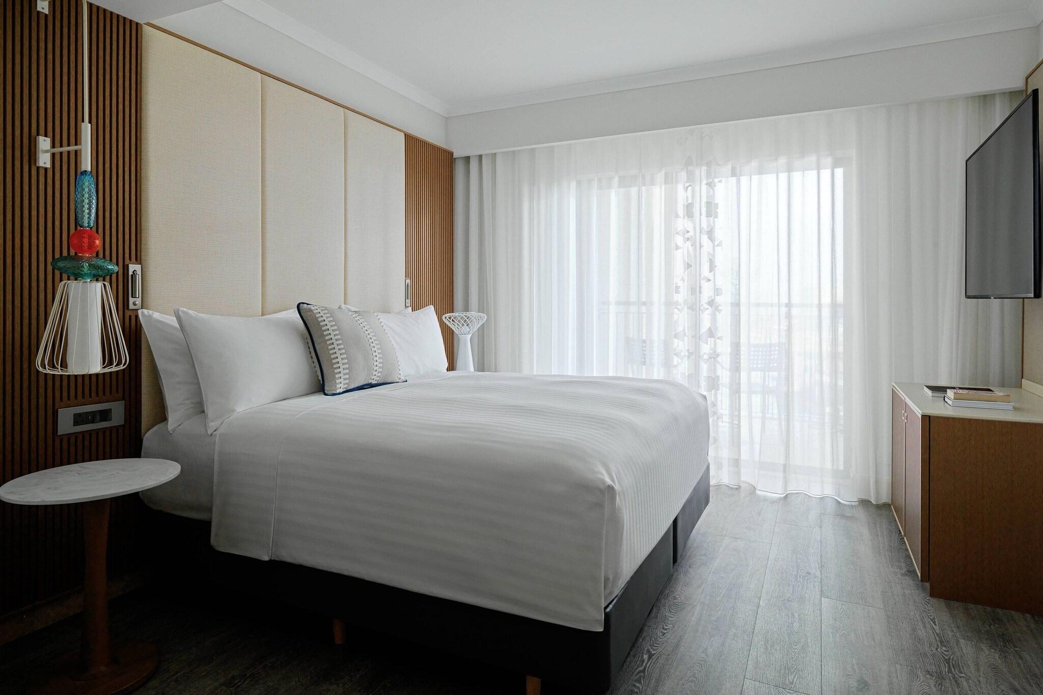 Deluxe, Double Bed, Sea View, Balcony