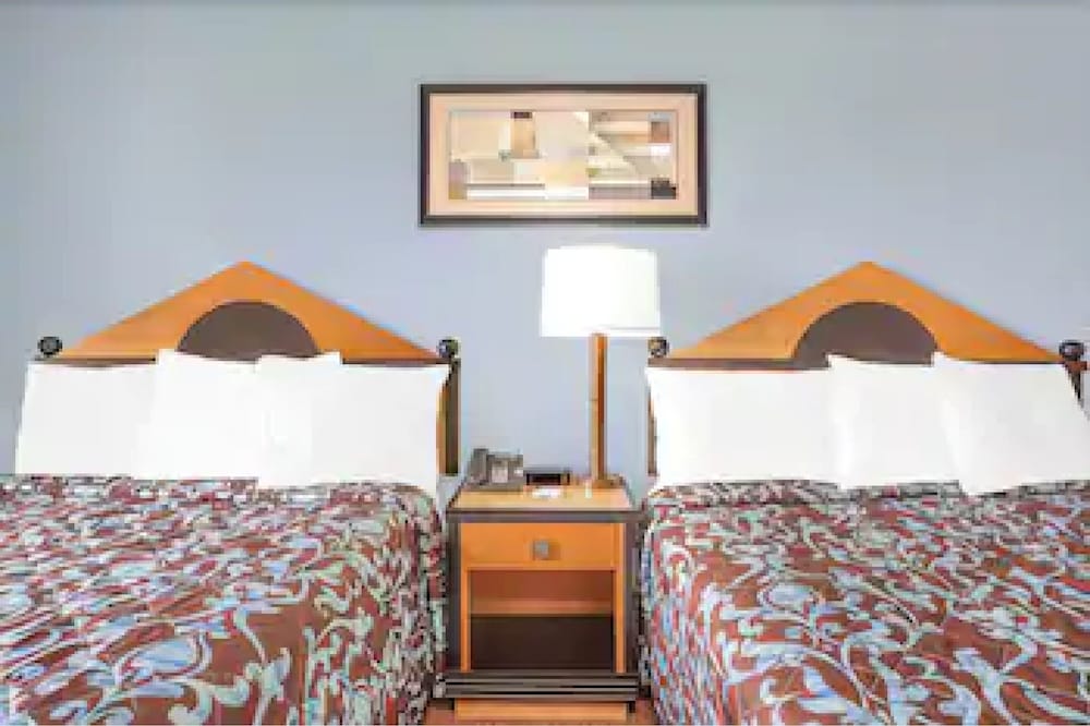 Belmont inn 19/36
