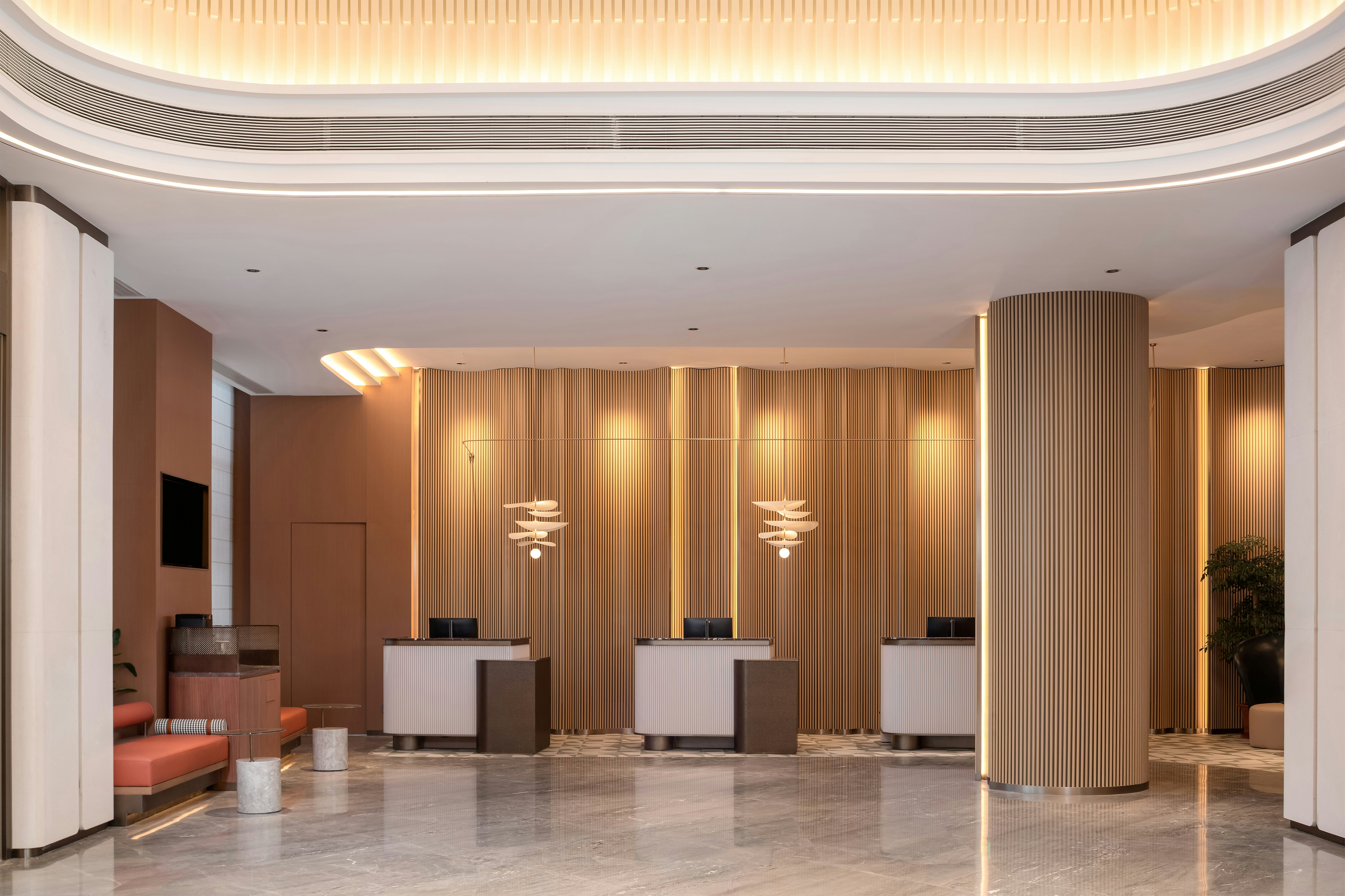 Hilton Garden Inn Xinyang East Railway Station 8/32