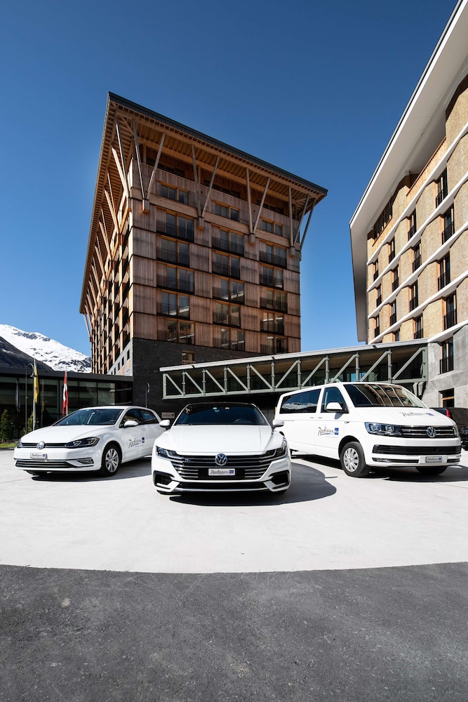 Radisson Blu Hotel Reussen Andermatt 66/74