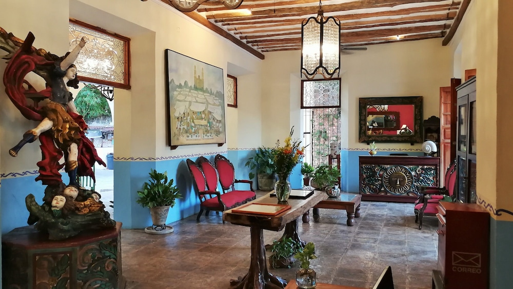 El Meson Del Marques 47/66