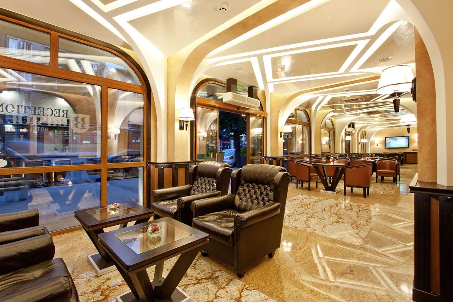 Best Western Plus Bristol Hotel 28/41