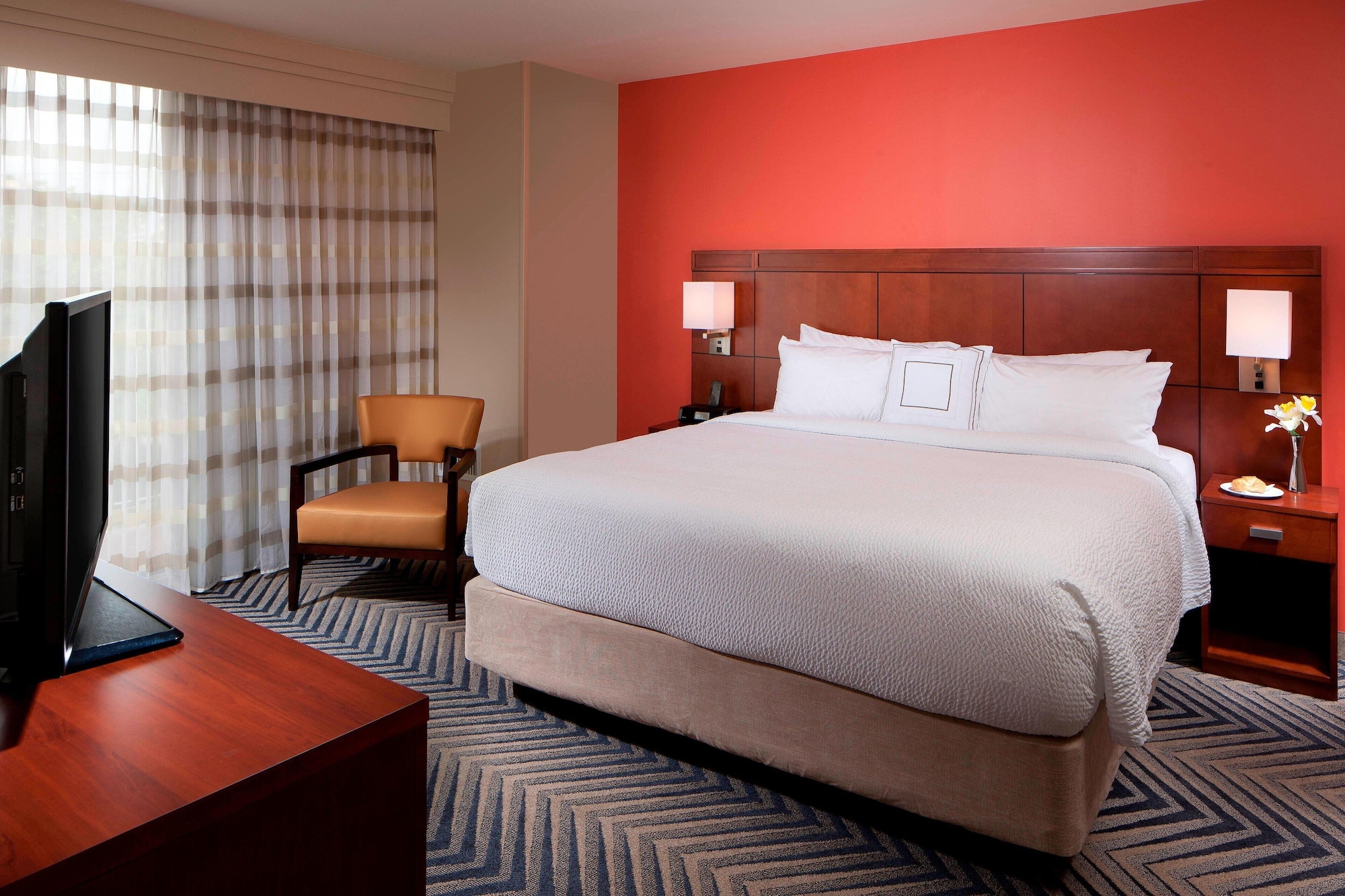 جناح بسرير كينج بشرفة بغرفة نوم واحدة مع أريكة، Courtyard Fort Lauderdale East Lauderdale By the Sea 5/8