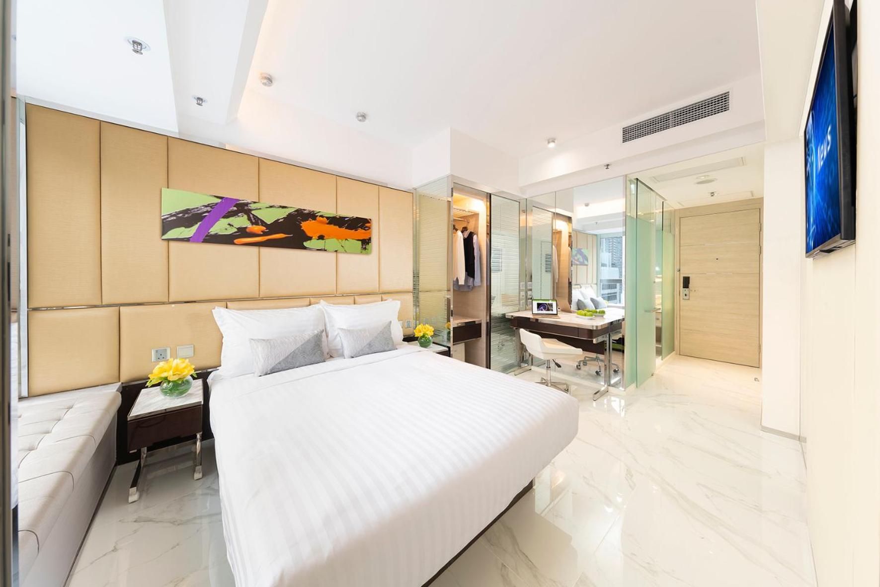 Iselect, Premier, Queen Bed