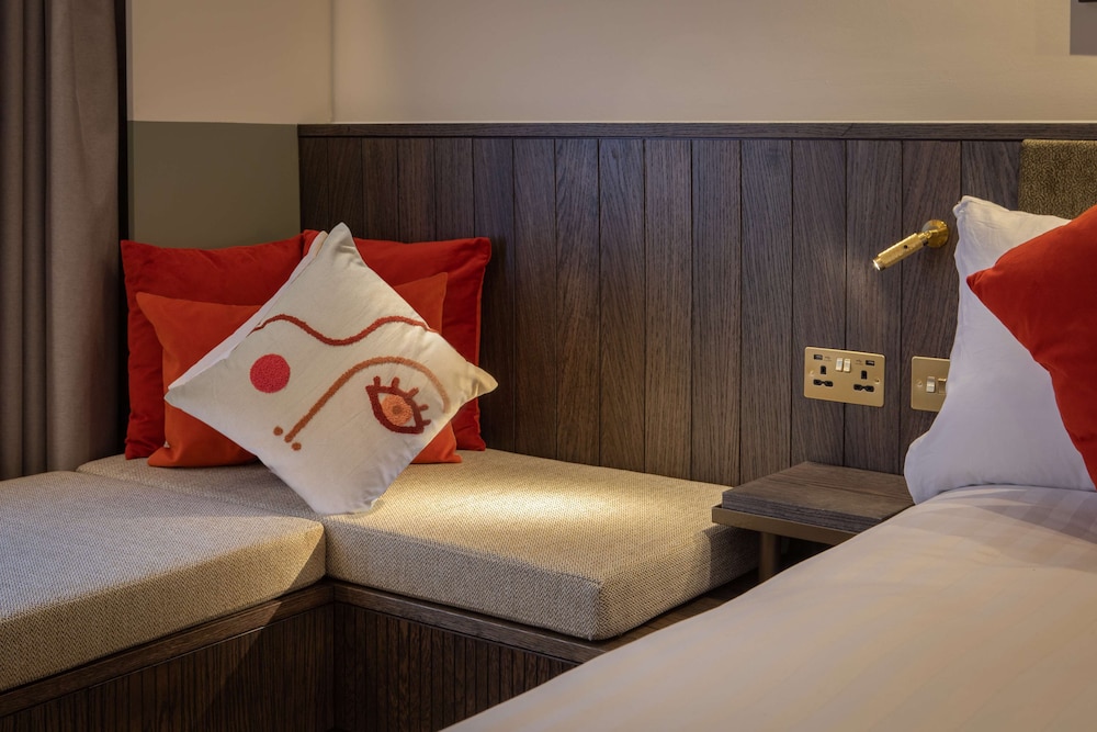 The Samuel Ryder Hotel St. Albans, Tapestry Collection by Hilton 16/38