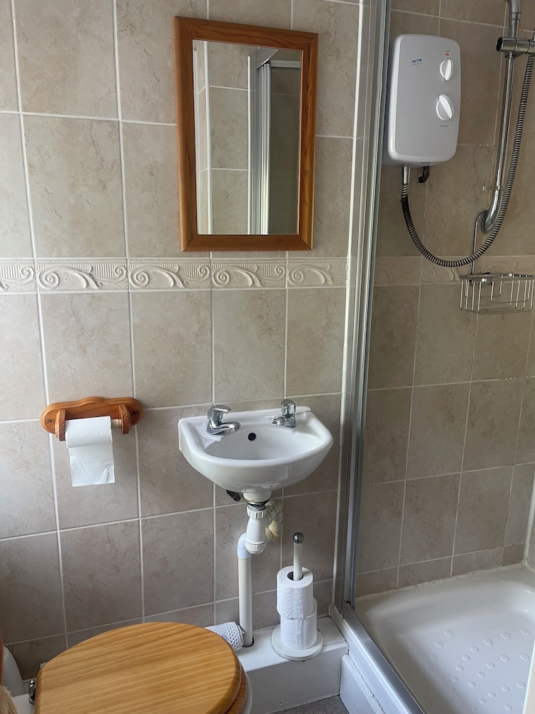 Ty Newydd B and B 13/16