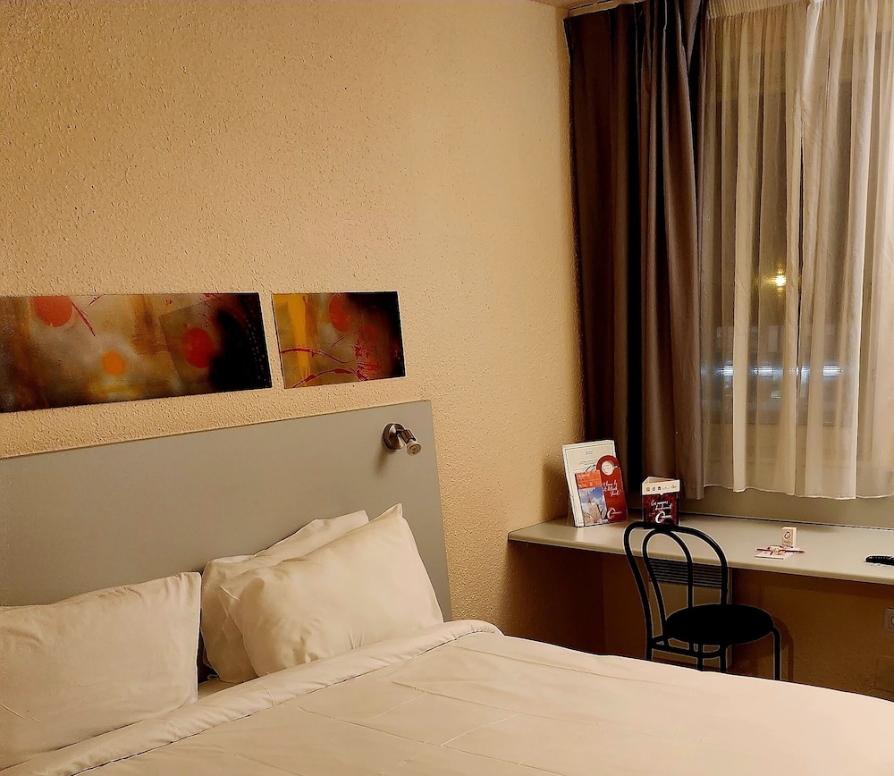 Hotel the Originals Strasbourg Nord Le Forum 26/59