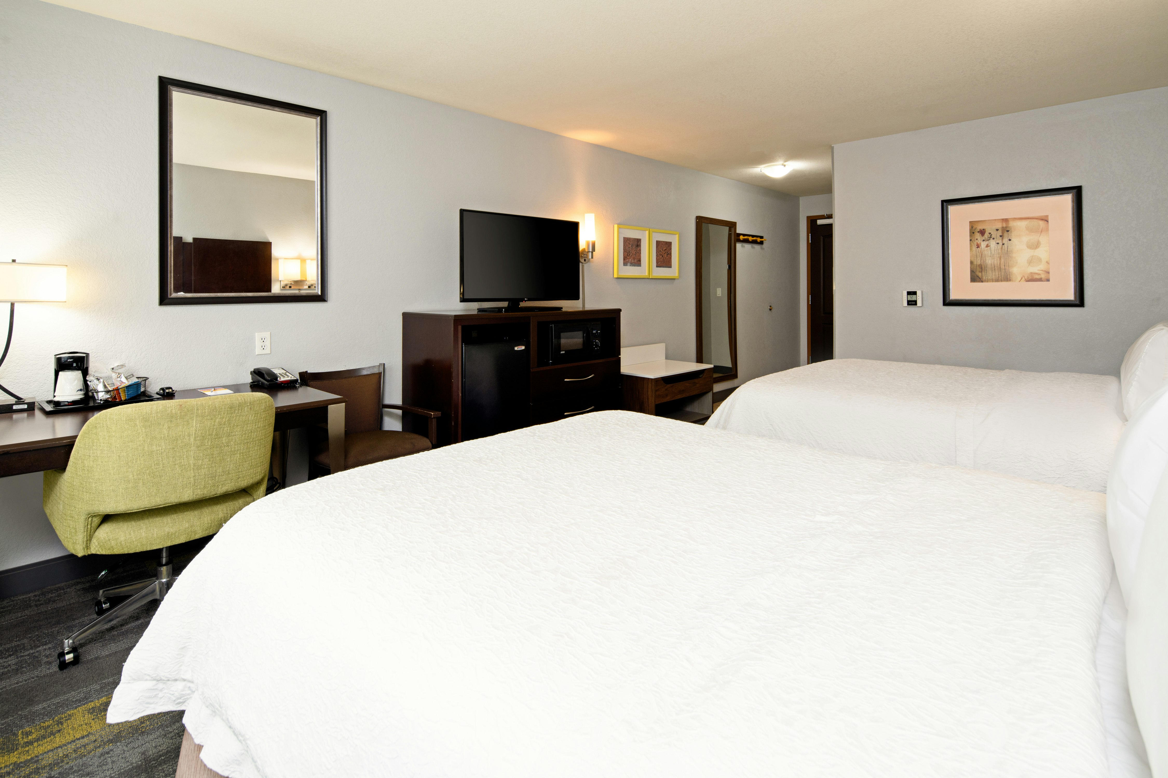 ROOM, 2 QUEEN BEDS