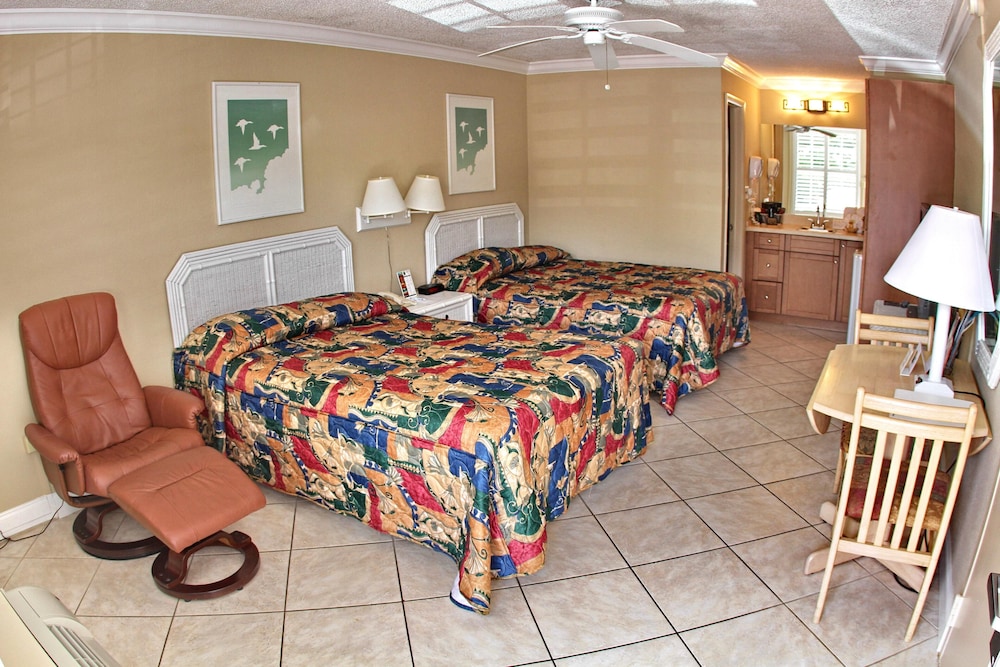 Gulfcoast Inn Naples 21/42
