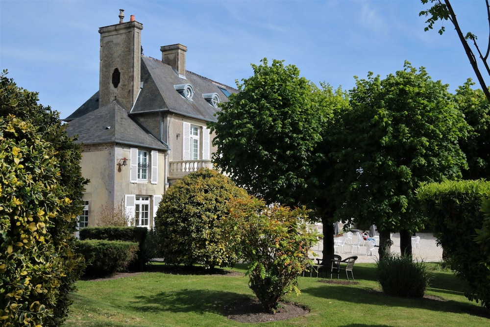Domaine De Bayeux 57/69