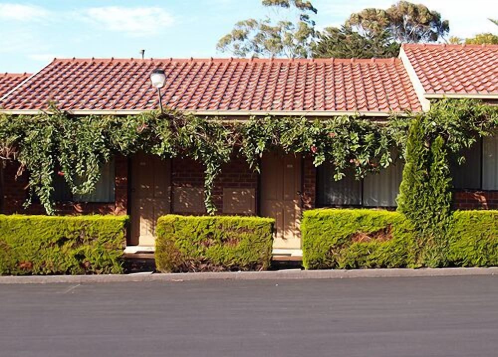 Nunawading Motor Inn 4/29