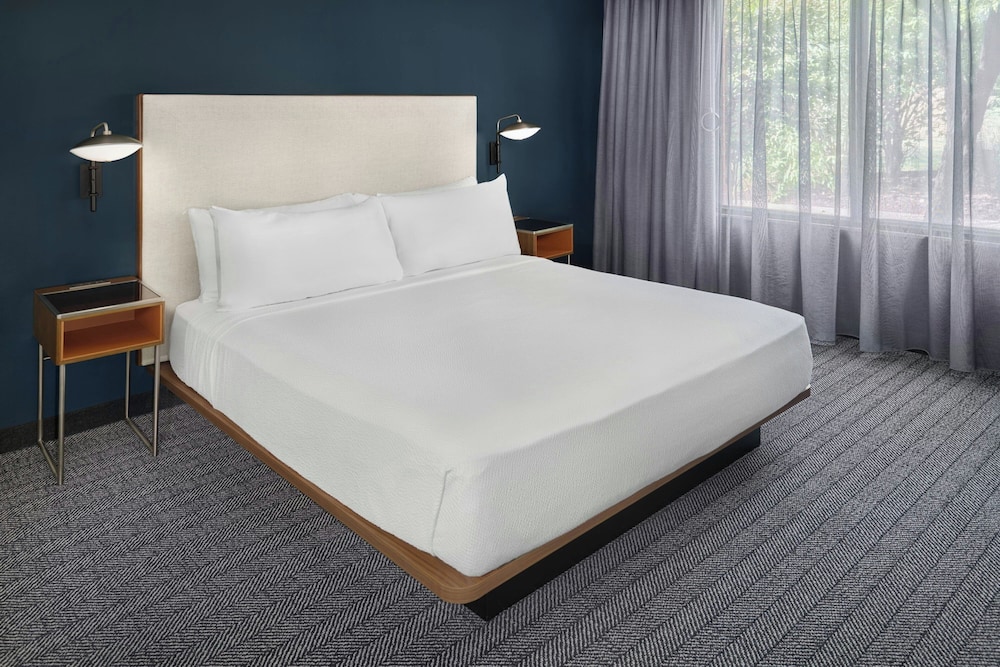 Courtyard by Marriott Kansas City Shawnee 22/71
