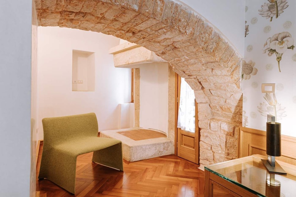Santarosa Relais 28/49