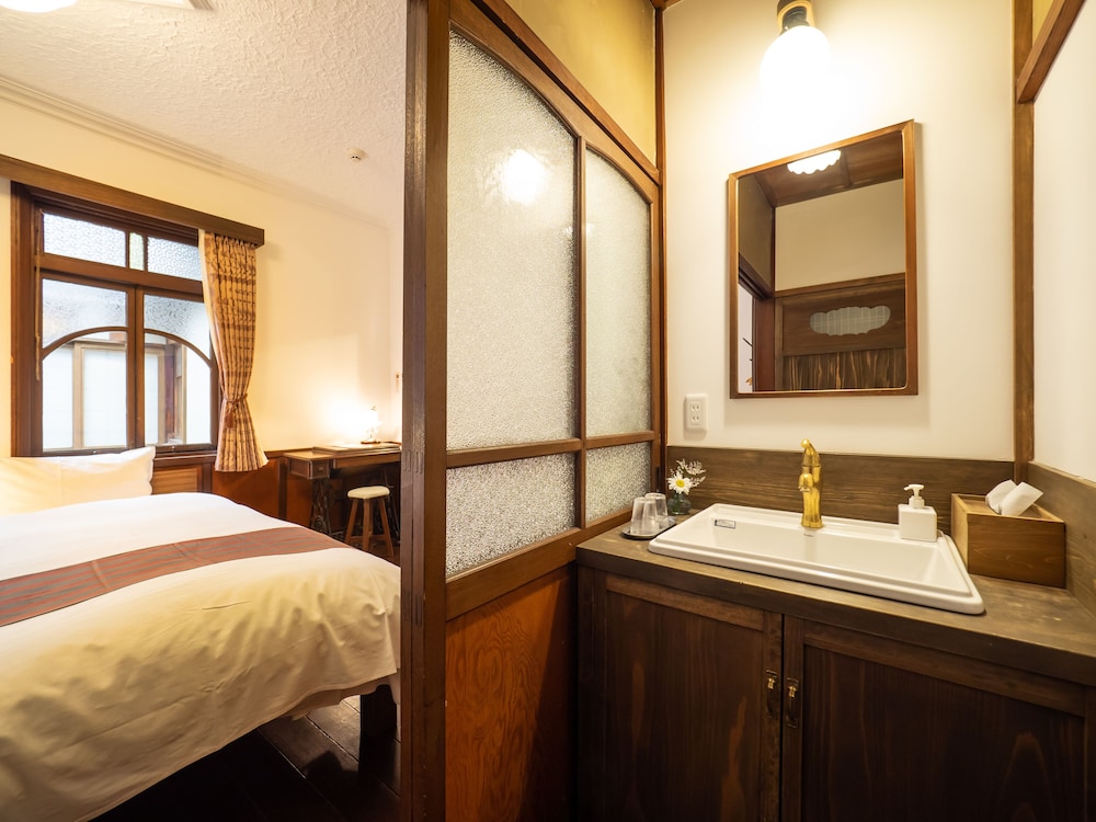 Inase Otsu Machiya Bed & Breakfast 11/68