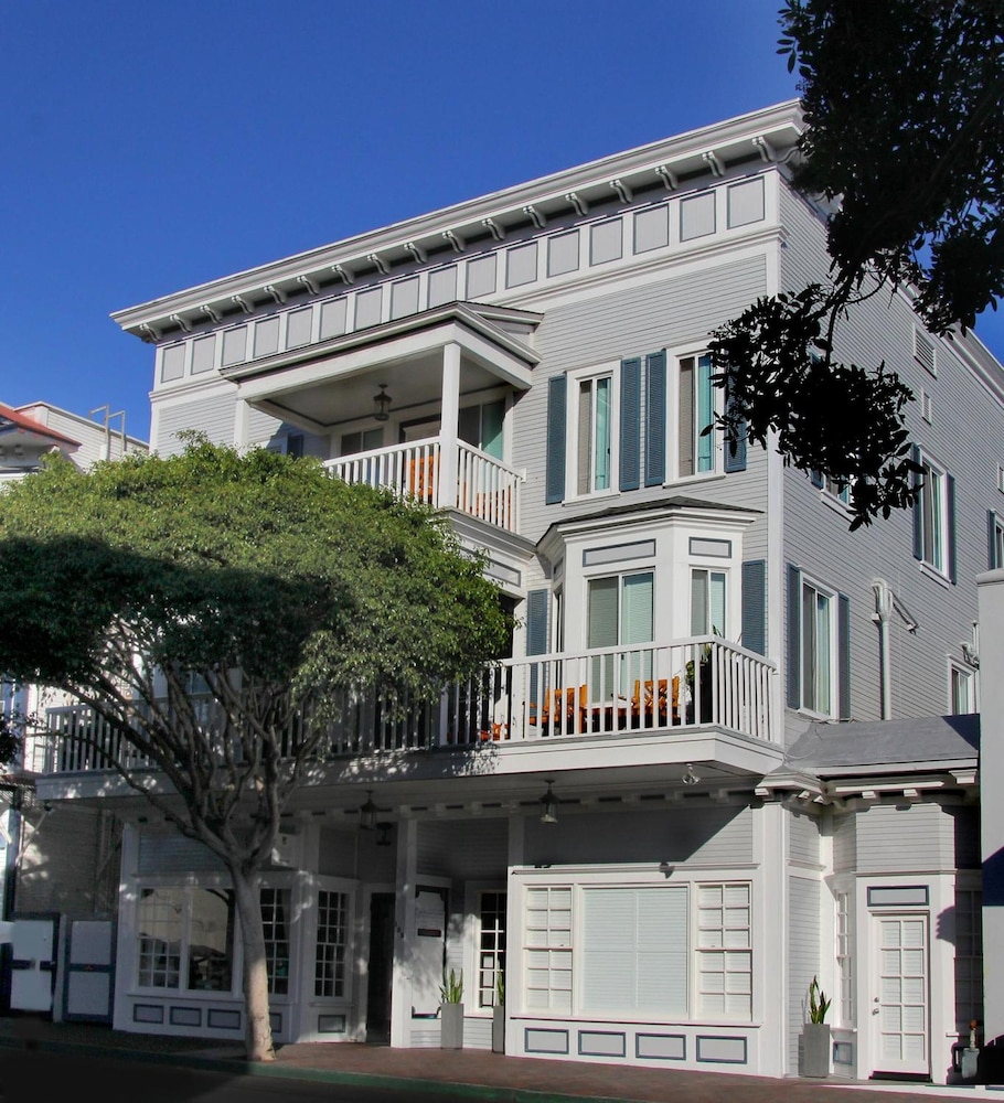 Catalina Island Inn 4/29