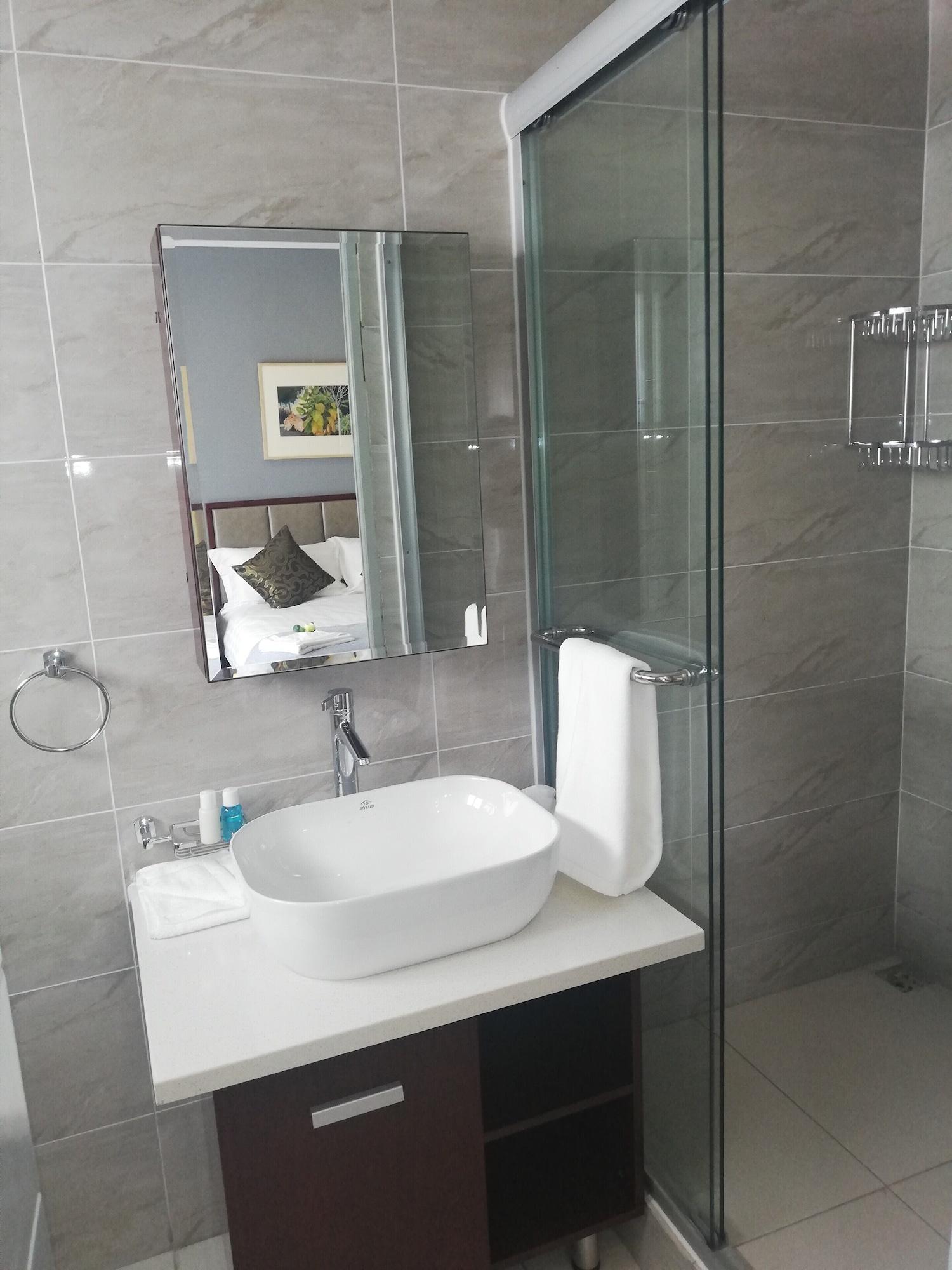 Atlantic Pearl Guest House Rivonia 24/24