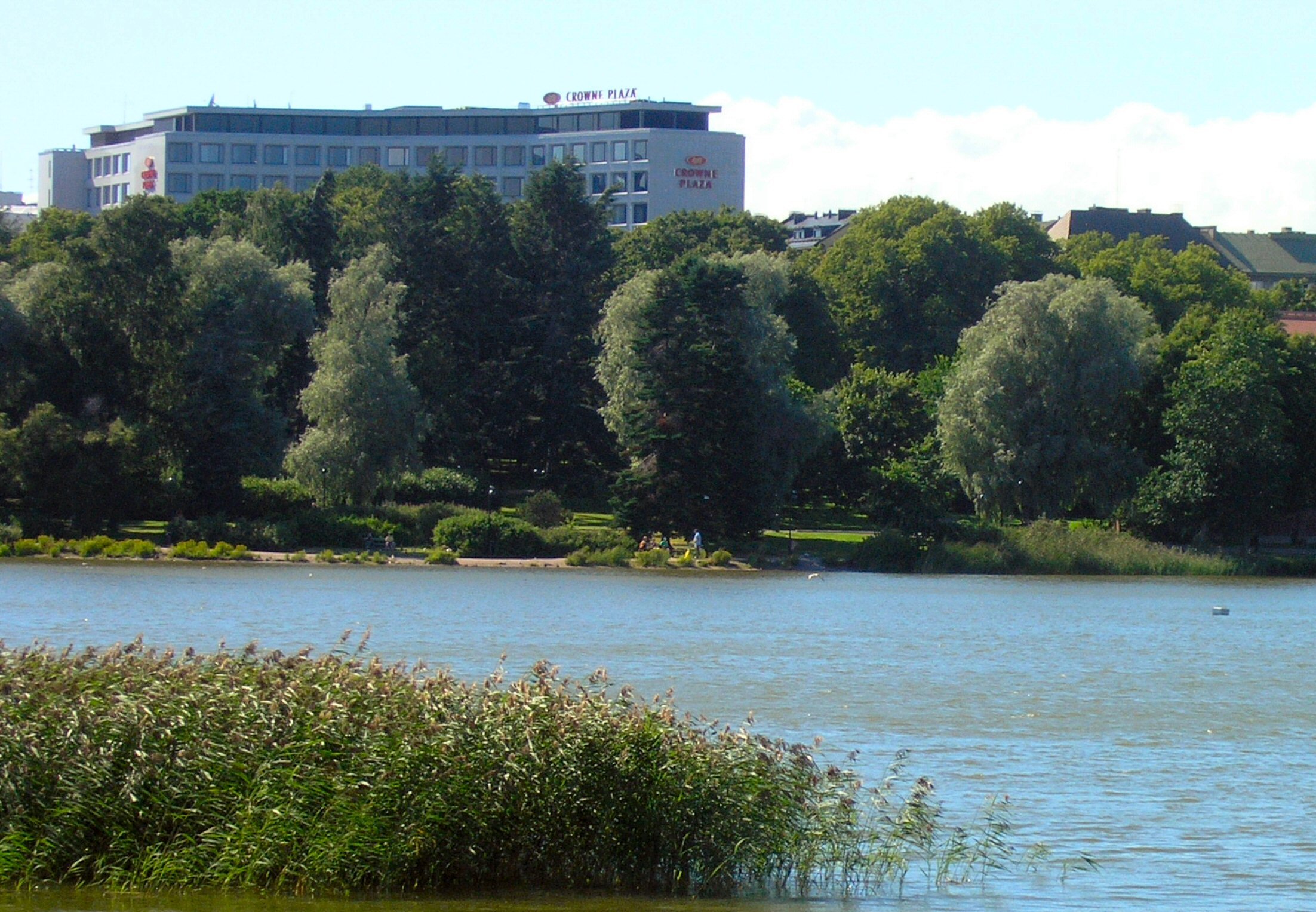 Crowne Plaza Helsinki Hesperia 72/74