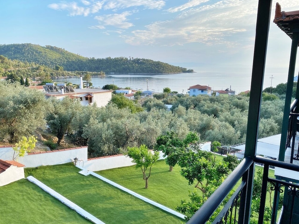 Panormos Beach 27/50