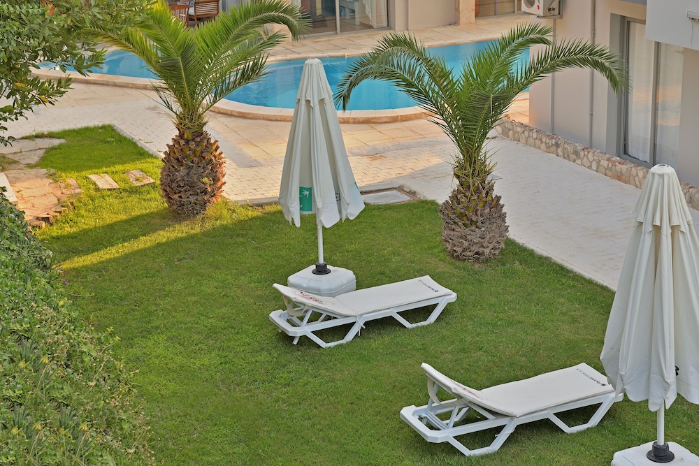 Calis Hotel 33/48