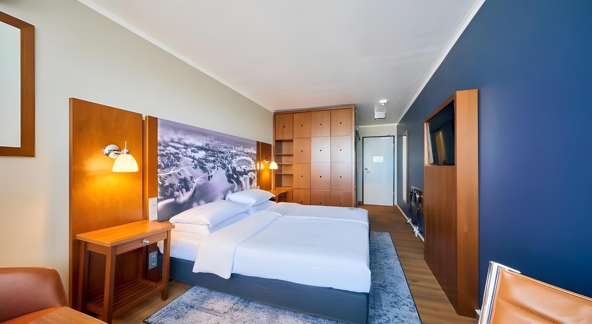 Standard, Double Bed