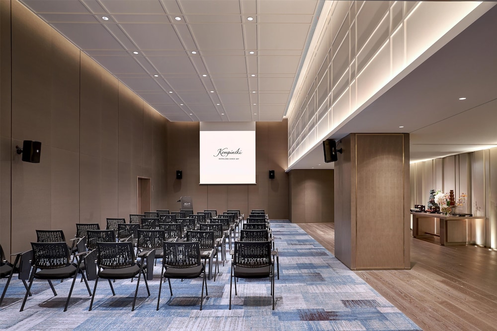 Kempinski Hotel Nanjing 40/50