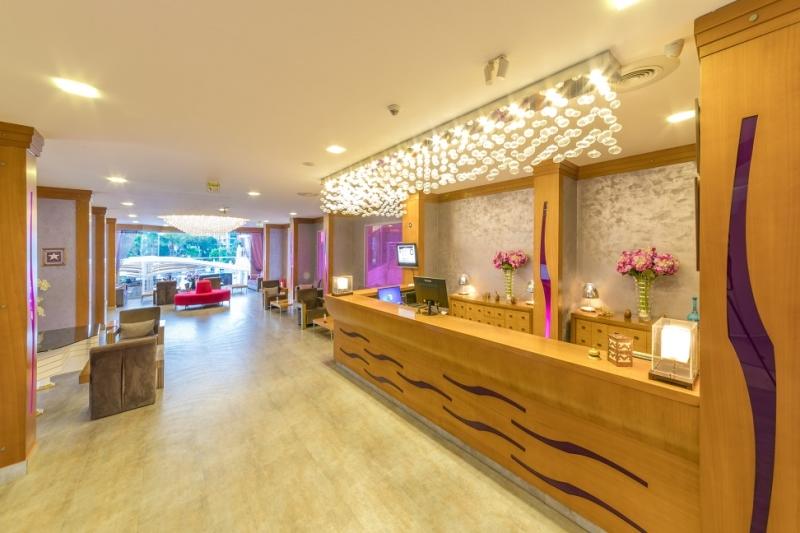 Ideal Pearl Hotel - Adults Only (+16) 18/35