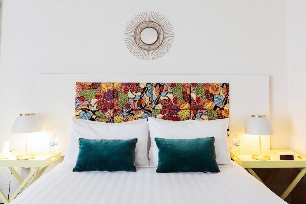 Greenmount Beach Resort 25/62