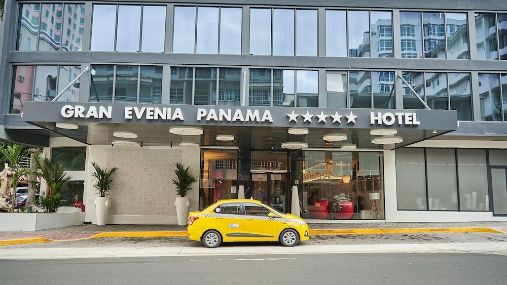 Gran Evenia Panama 46/50