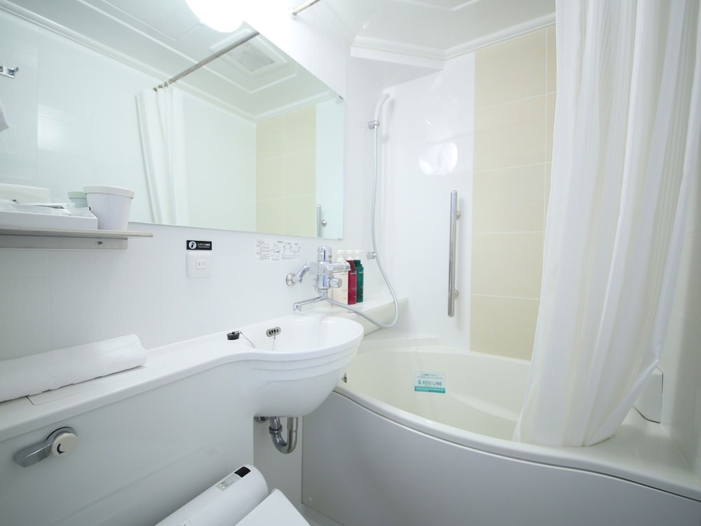 Apa Hotel Shin-Osaka-Ekiminami 57/58