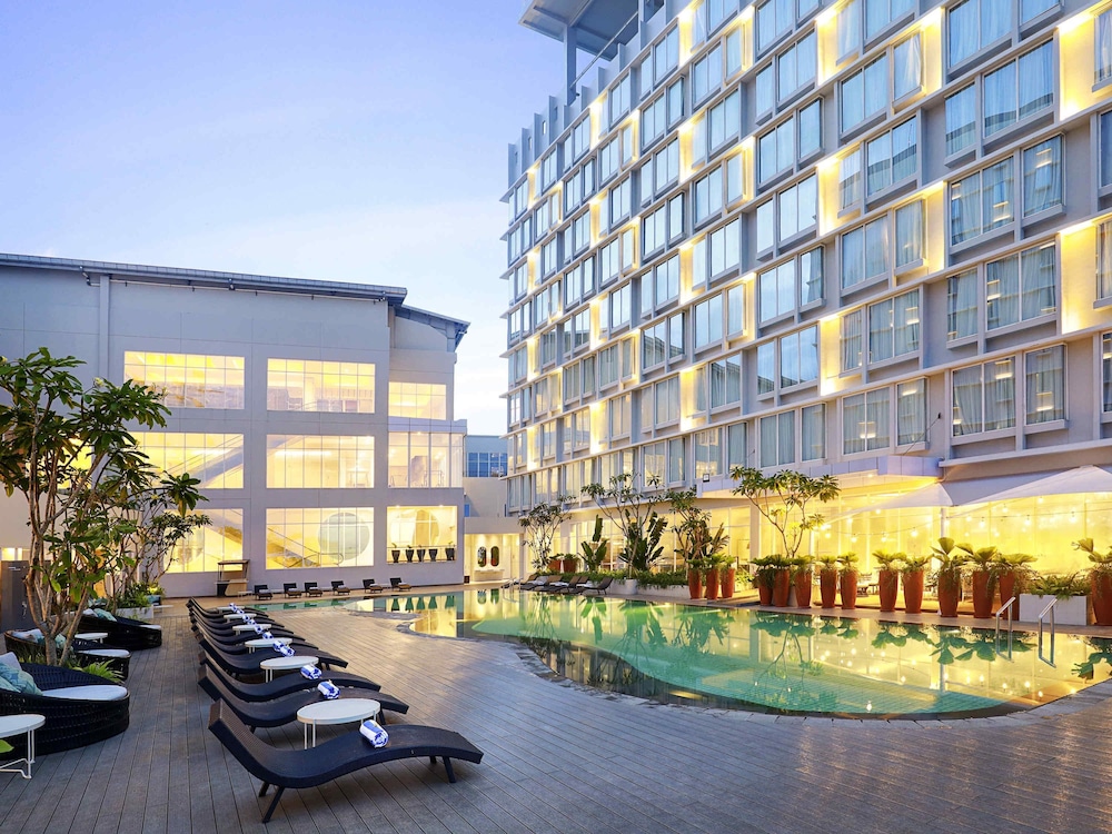 Mercure Samarinda 68/75